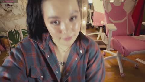 Snapshot of chery_lady22 chatting on 02/08/25, 08:20 Banny online show from 02/08/25, 08:20