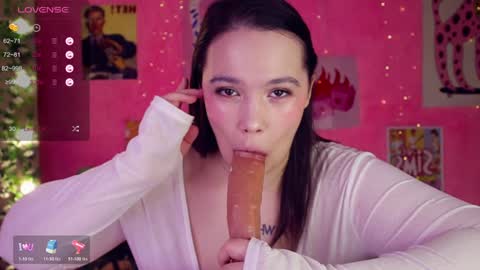 Snapshot of chery_lady22 chatting on 10/31/25, 03:07 Banny online show from 10/31/25, 03:07