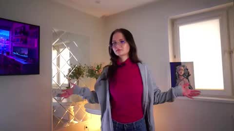 Leia online show from 10/14/25, 04:46