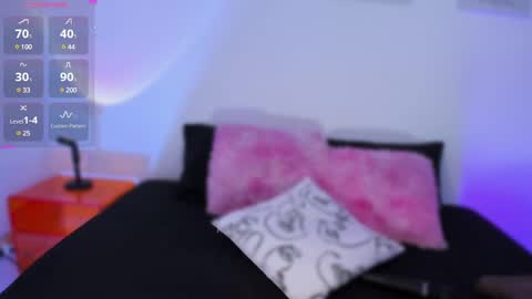 Snapshot of cherylblake chatting on 12/13/24, 06:53 - Help me to reach 100 thumbs up online show from 12/13/24, 06:53