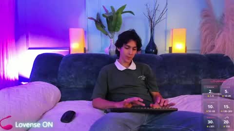 Snapshot of cheys_mast chatting on 05/10/26, 06:46 Cheys online show from 05/10/26, 06:46