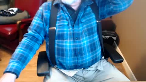 Snapshot of chgodad chatting on 02/16/25, 09:16 chgodad online show from 02/16/25, 09:16