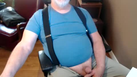 Snapshot of chgodad chatting on 02/25/25, 10:29 chgodad online show from 02/25/25, 10:29