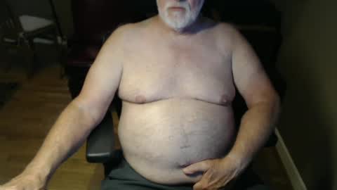 Snapshot of chgodad chatting on 09/27/25, 11:10 chgodad online show from 09/27/25, 11:10