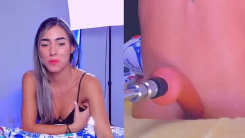 Snapshot of chiara_carter chatting on 03/11/25, 01:37 chiara online show from 03/11/25, 01:37