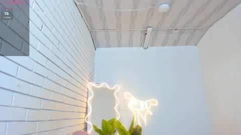 Chiara  online show from 02/05/25, 01:37