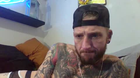 Snapshot of chiarov chatting on 01/18/26, 09:07 chiarov online show from 01/18/26, 09:07