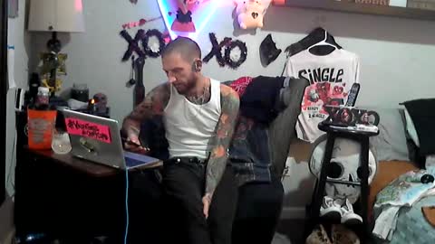 Snapshot of chiarov chatting on 02/14/26, 02:08 chiarov online show from 02/14/26, 02:08