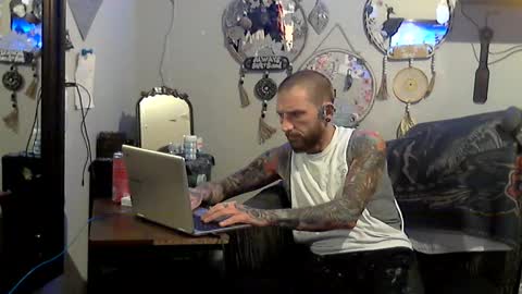 Snapshot of chiarov chatting on 02/17/26, 05:26 chiarov online show from 02/17/26, 05:26