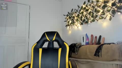 sammy coll online show from 03/08/25, 09:40