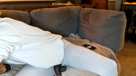 Que online show from 04/03/26, 04:54