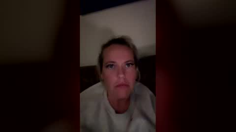 chickenlegs25 online show from 05/17/26, 02:31