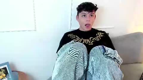 Snapshot of chico_medusa chatting on 06/19/26, 07:39 Nathan online show from 06/19/26, 07:39