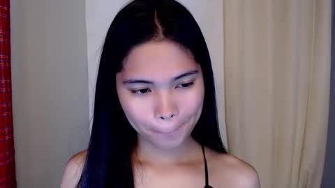 Snapshot of chictemptation_ chatting on 02/26/26, 02:27 CRISTINE3. online show from 02/26/26, 02:27