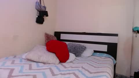  Valentina  online show from 10/28/25, 09:06