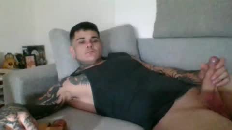 Snapshot of chikoink43 chatting on 02/21/25, 06:07 chikoink43 online show from 02/21/25, 06:07