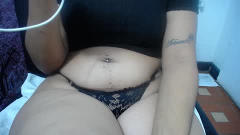 Snapshot of chiky_nastyy chatting on 09/25/25, 04:21 Chikys online show from 09/25/25, 04:21