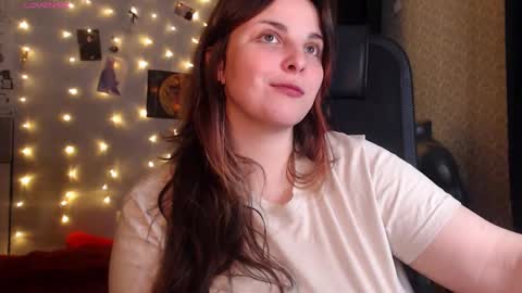 Snapshot of chill_saya chatting on 09/10/25, 06:30 Saya online show from 09/10/25, 06:30