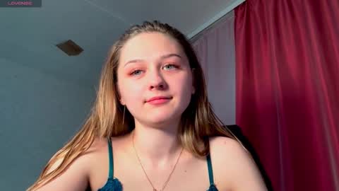 Sasha online show from 09/27/25, 01:38