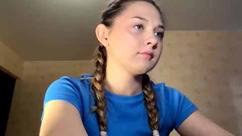 Snapshot of chill_velvet chatting on 02/25/26, 11:09 Sasha online show from 02/25/26, 11:09