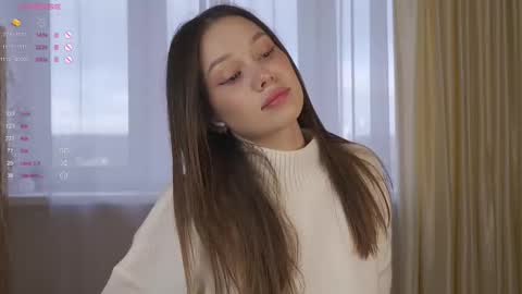 Snapshot of chillgirlll chatting on 10/26/25, 05:24 Nicole online show from 10/26/25, 05:24