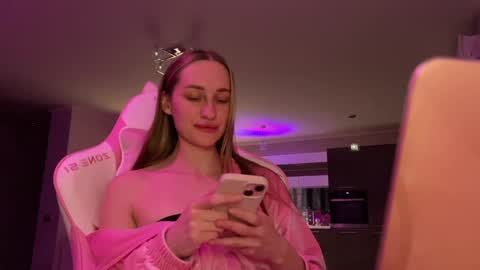 Goddess Vika - owner of all ur money online show from 01/23/25, 08:24