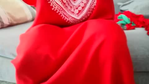 yoursensualparadise online show from 07/05/26, 09:38