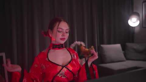 Snapshot of chillwithstacy chatting on 10/31/25, 10:00 chillwithstacy online show from 10/31/25, 10:00