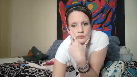 ChinaCove online show from 04/07/26, 10:42