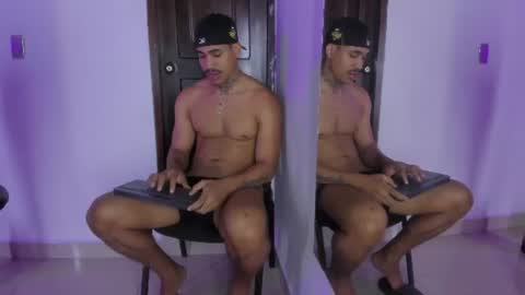 Chris  online show from 07/08/26, 12:20