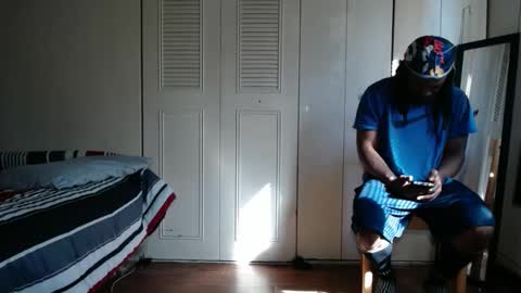 Snapshot of chitownsgod chatting on 05/11/26, 01:50 Antonio Brown online show from 05/11/26, 01:50