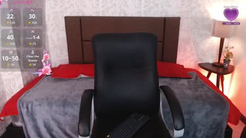 Chloe  online show from 04/10/26, 11:37