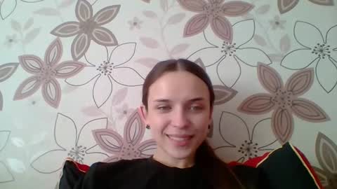 Snapshot of chloe45673 chatting on 05/26/26, 08:54 chloe45673 online show from 05/26/26, 08:54