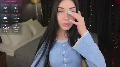 Chloe online show from 02/23/26, 12:09