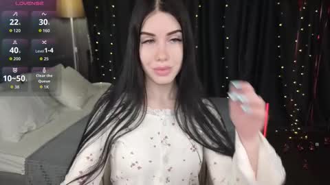 Chloe online show from 03/01/26, 12:12