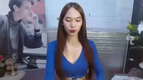 Snapshot of chloe_bilat chatting on 09/27/25, 11:37 chloe_bilat online show from 09/27/25, 11:37