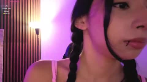 chloe_bluee_ online show from 04/11/26, 11:03