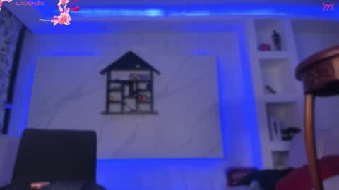 chloe_cooperr online show from 02/13/26, 04:52