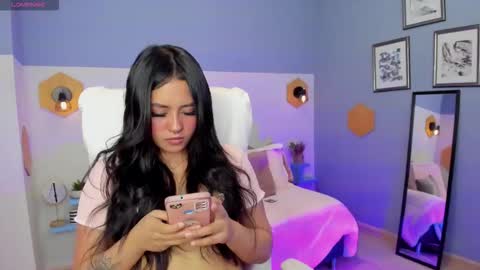 Chloe online show from 11/26/25, 03:35