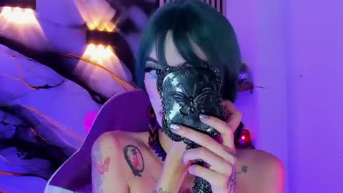 chloe_jacksonn online show from 07/03/26, 08:04