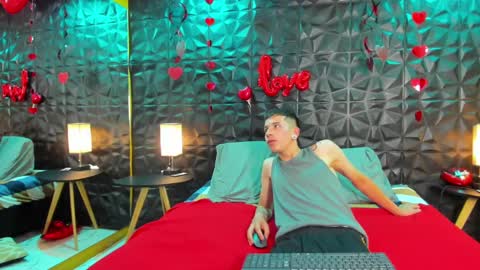 Snapshot of chloe_jakke chatting on 02/15/25, 03:39 CHLOE AND JAKKE. online show from 02/15/25, 03:39