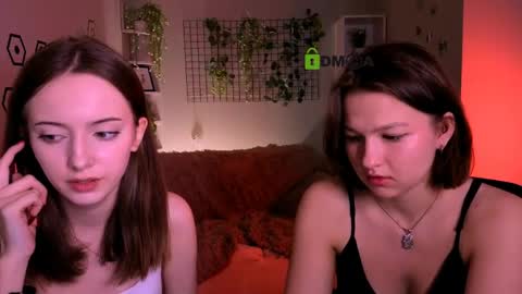chloe_ley online show from 05/18/26, 07:09