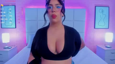 Snapshot of chloe_parker_ chatting on 06/20/26, 03:53 cloe online show from 06/20/26, 03:53