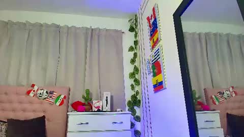 Lulu  online show from 07/19/26, 01:42