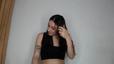 Chloe  online show from 09/25/25, 09:40