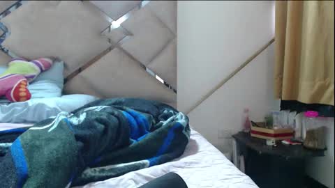 Chloe  online show from 03/10/26, 08:47