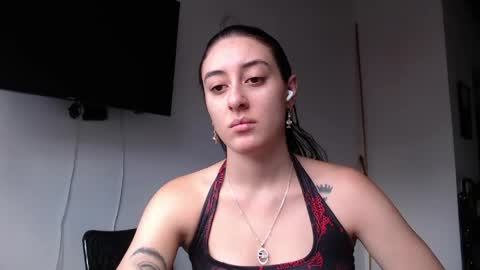 Chloe  online show from 05/05/26, 07:00
