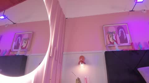 Snapshot of chloe_watson_ chatting on 01/13/26, 08:14 online show from 01/13/26, 08:14