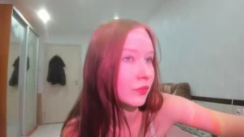 chloe wifey online show from 11/04/25, 04:39