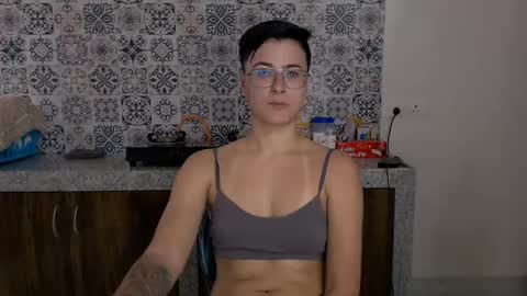 Eva and Sandra online show from 02/27/25, 04:41